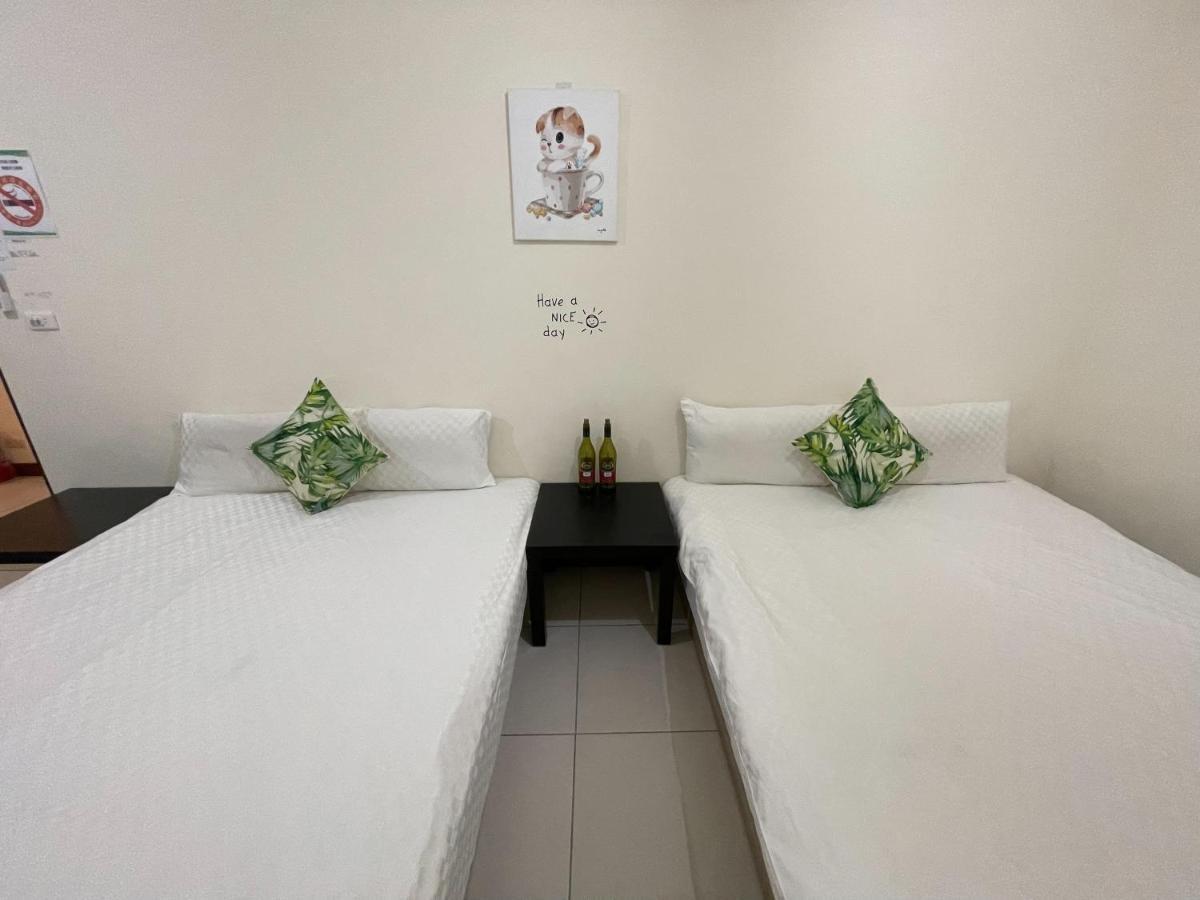 二街窩窩電梯民宿花蓮車站東出口second Street Nest Hostal Hualien stad Exteriör bild
